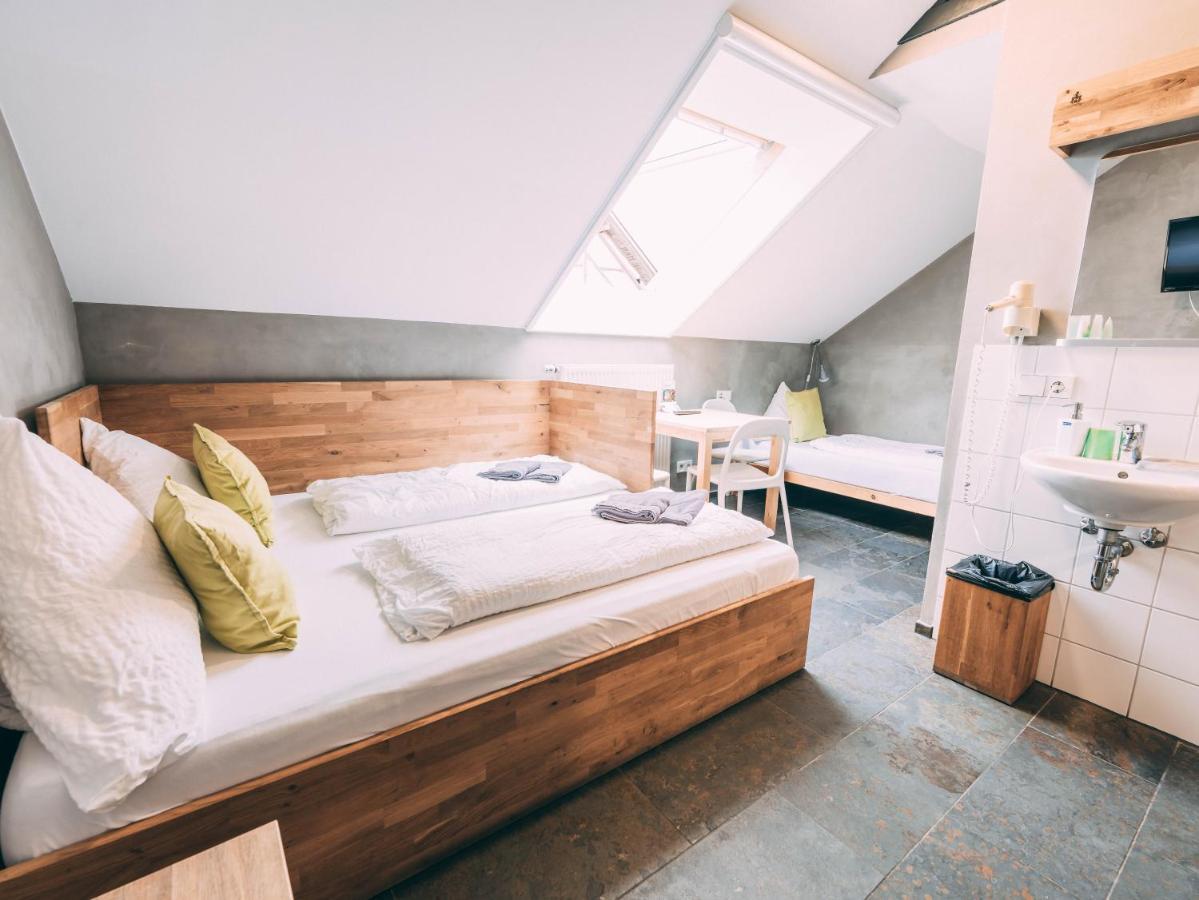 Gut Huegle Jugendzimmer Ravensburg Exterior foto